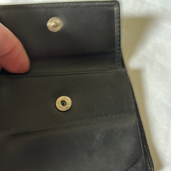 vintage Gucci bifold - Picture 7 of 13